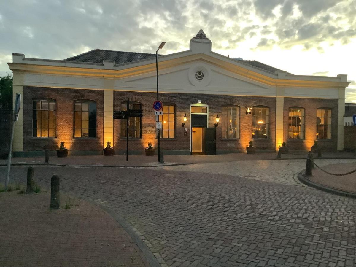 Boutique Hotel De Oude Veste Hellevoetsluis Dış mekan fotoğraf